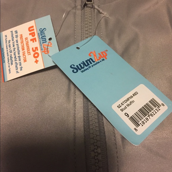 Swim Zip rash guard and board shorts, NWT size 9 - Picture 4 of 4